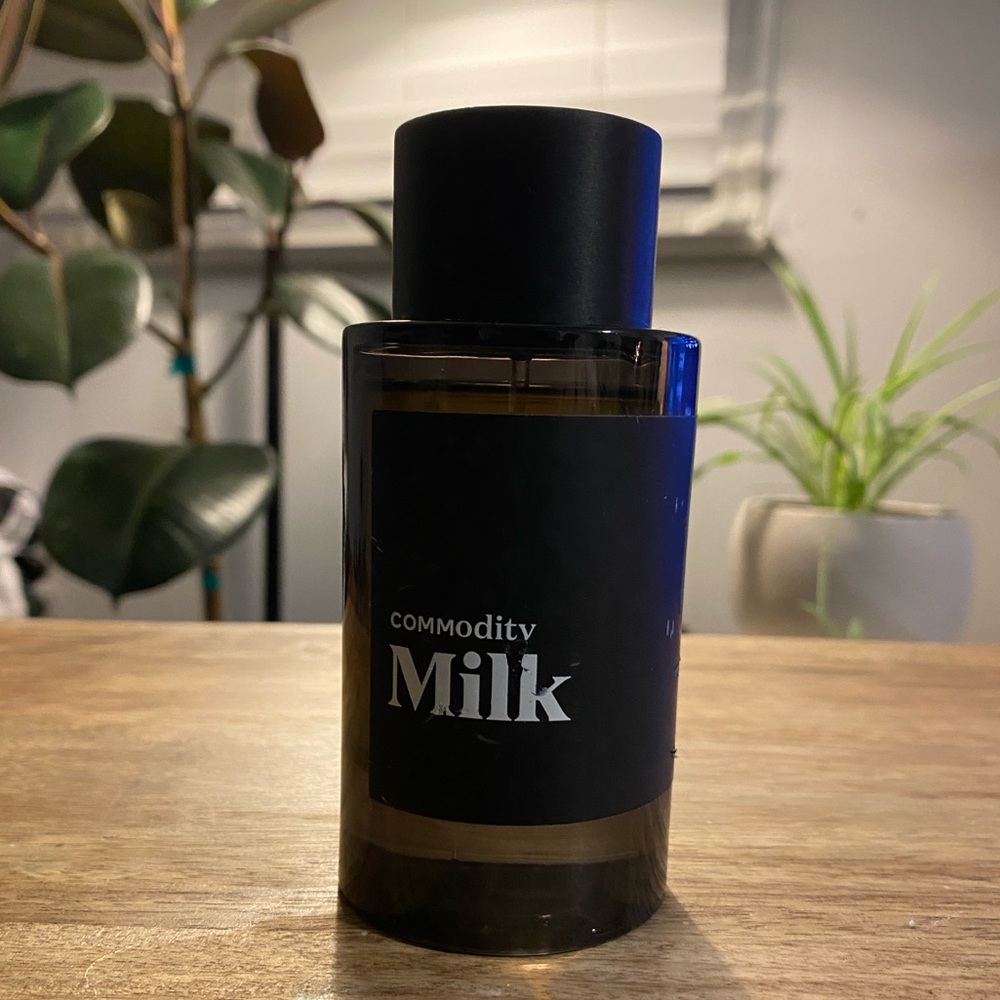 Commodity Milk Fragrance for Men - Black